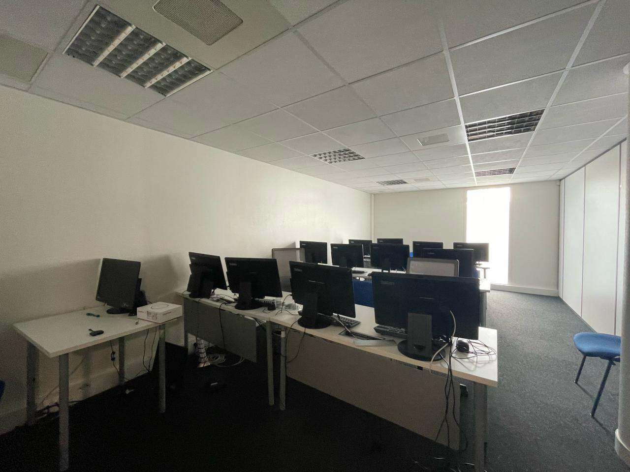 Bureau Nantes 350m² Location bureau Nantes Loire-Atlantique OLBUR2422295 8